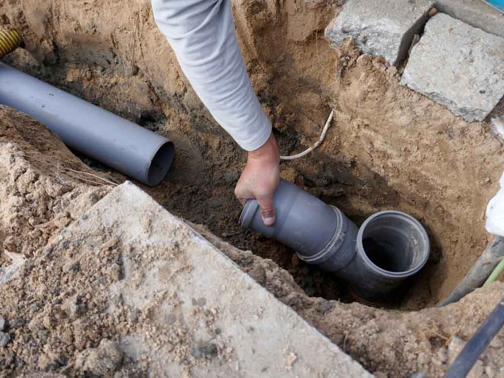 plumbing team replacing sewer line Oro Valley, AZ