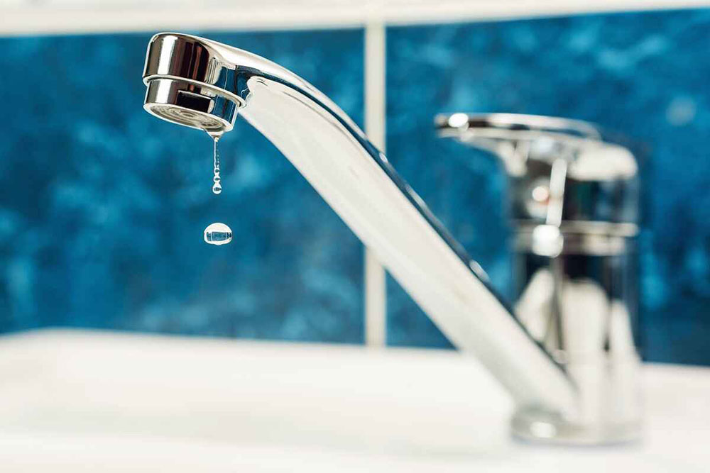 leaky kitchen pipe or faucet